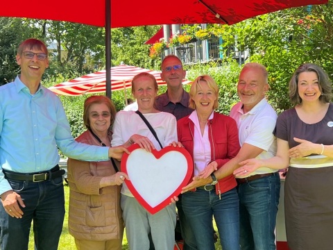 zum Vergrößern klicken
