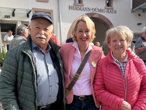 zum Vergrößern klicken
