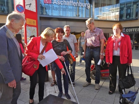 zum Vergrößern klicken