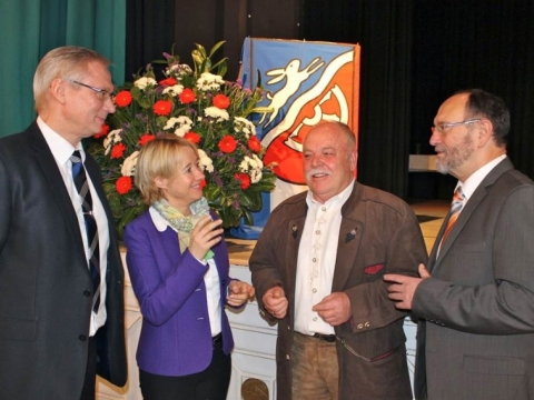 zum Vergrößern klicken