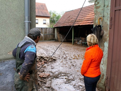 zum Vergrößern klicken