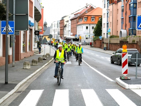 zum Vergrößern klicken