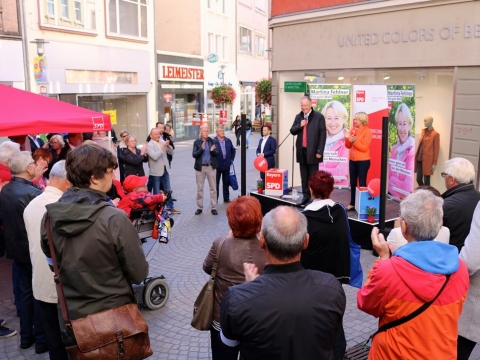 zum Vergrößern klicken