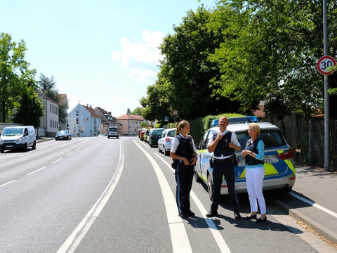 zum Vergrößern klicken