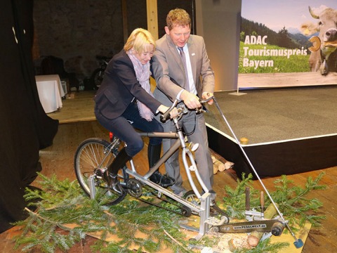 zum Vergrößern klicken