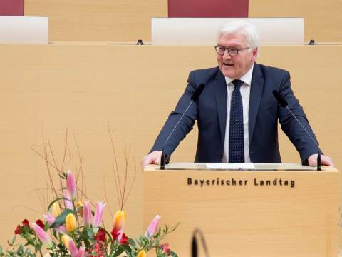 zum Vergrößern klicken